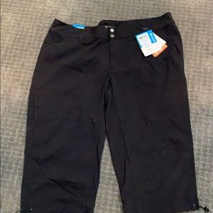 Columbia Omni Shield women’s pants sized 16